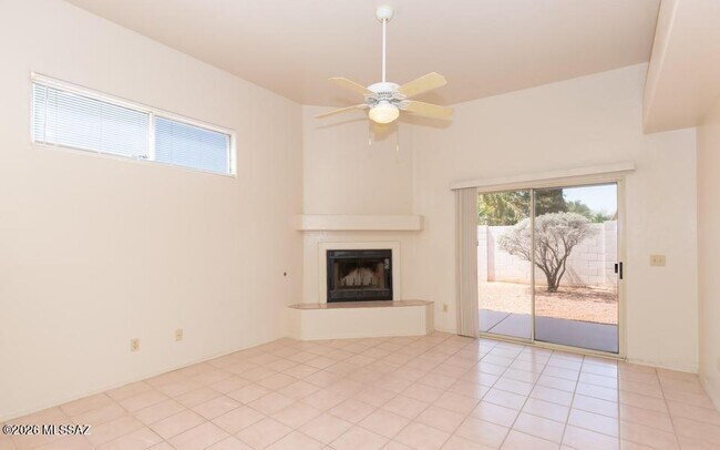 Building Photo - 11629 N Copper Creek Dr