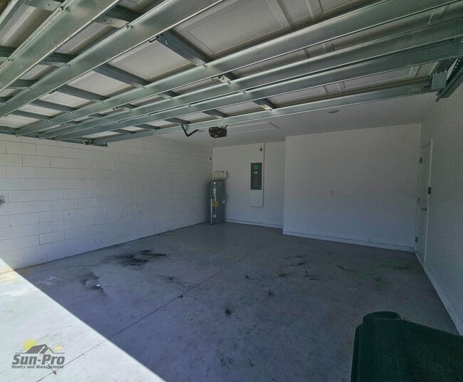 Building Photo - 1106 Pacific Dunes Ct