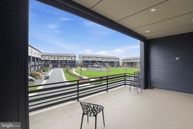 Building Photo - 20246 Northpark Dr