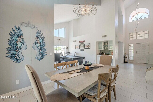 Building Photo - Long Term Luxury Furnished Rental, also av...