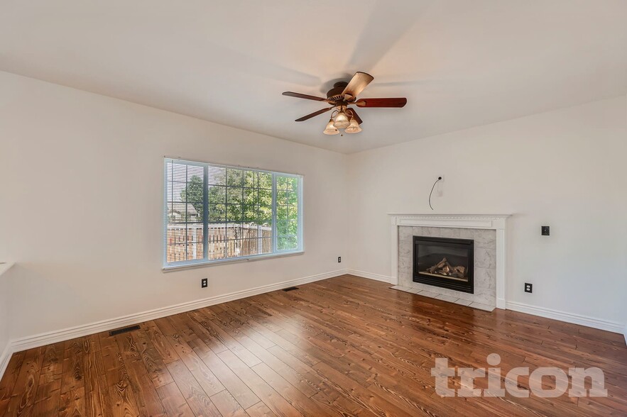 Building Photo - 12342 S Nate Cir