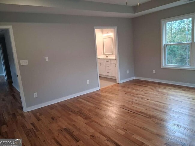 Building Photo - 3180 Tackett Rd