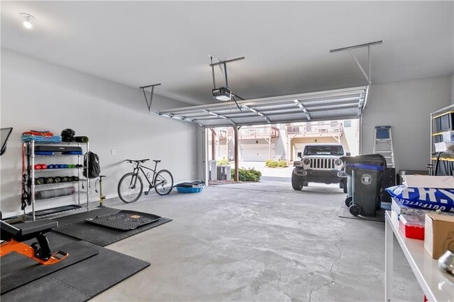 Building Photo - 4163 Butler Dr