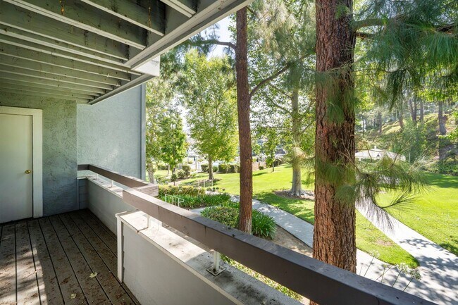 Building Photo - 26842 Claudette St