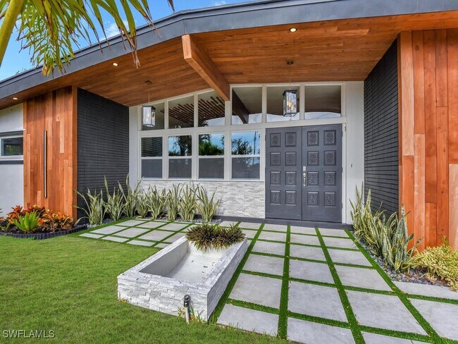 Building Photo - 4353 S Atlantic Cir