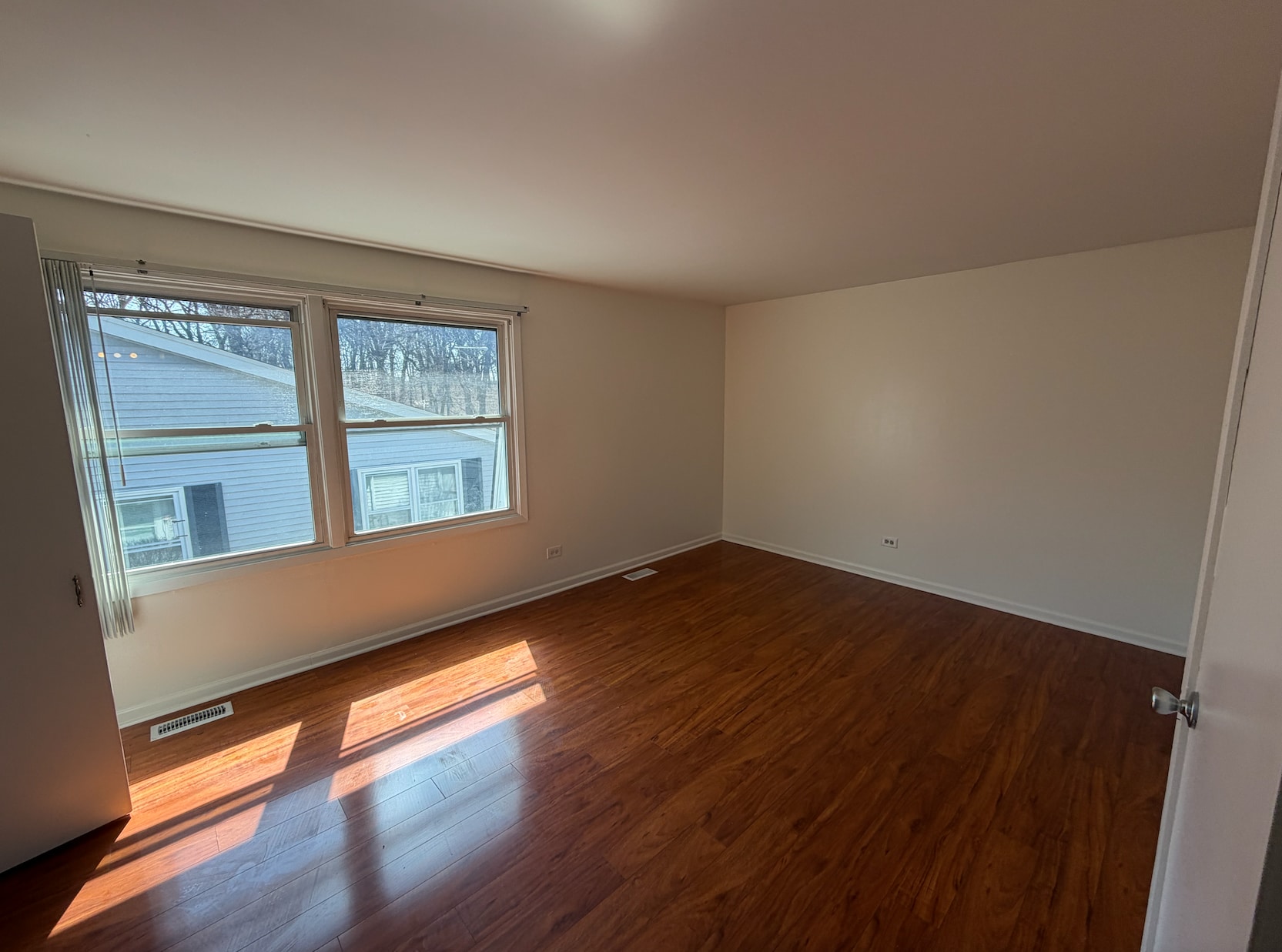 Building Photo - 1945 Hancock Dr