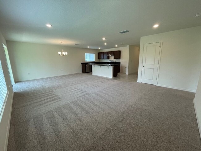 Building Photo - 1529 Venice Ln