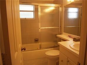Building Photo - 3559 Cocoplum Cir