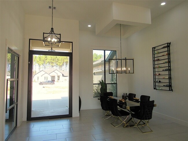 Building Photo - 51 Rd 6613