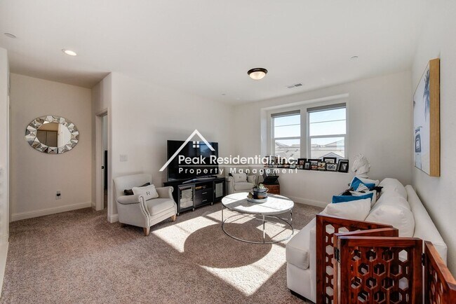 Building Photo - 4 Bedroom, 3 Bath Home in Rancho Cordova