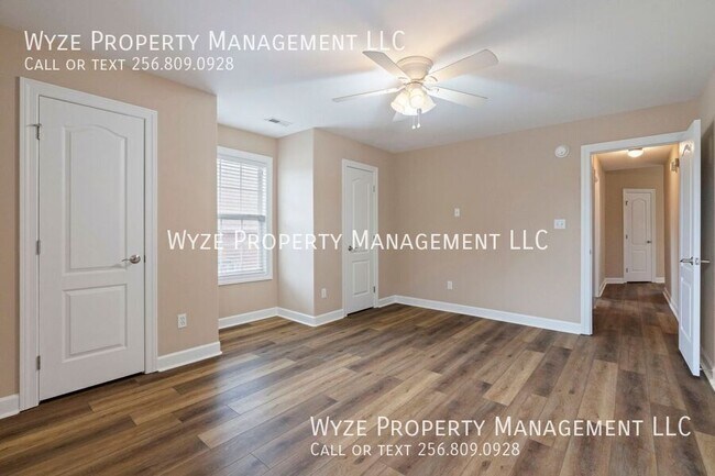 Building Photo - 104 Hardiman Pl Ln