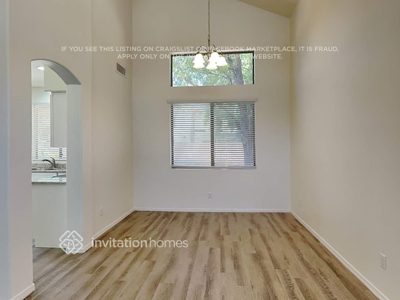 Building Photo - 2903 E Indian Wells Pl