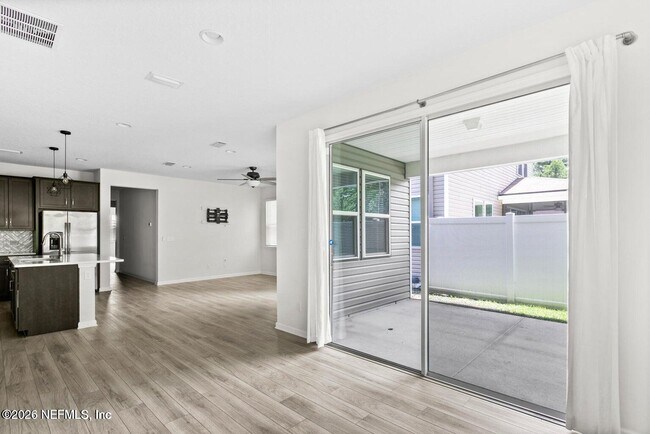 Building Photo - 3067 Alpin Dr