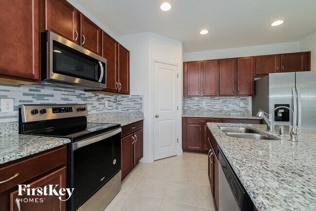 Building Photo - 178 Andreas St