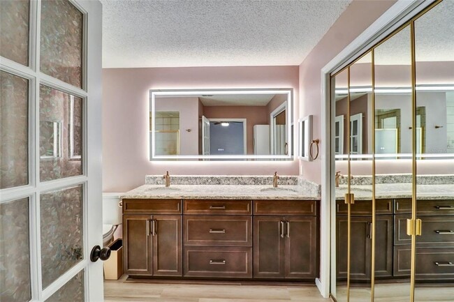 Building Photo - 4318 Woodtree Ln