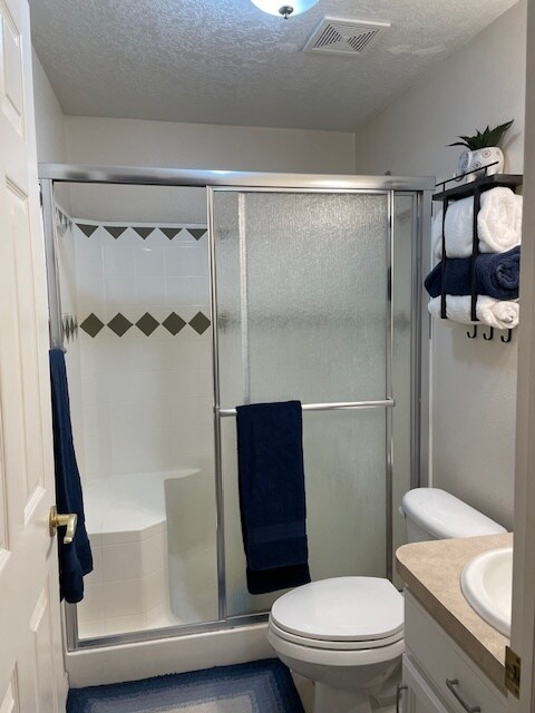 Downstairs Bathroom - 3911 W Monson Pl