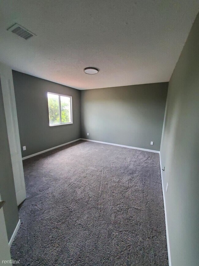Building Photo - 4 br, 2.5 bath House - 19377 SW 65th St
