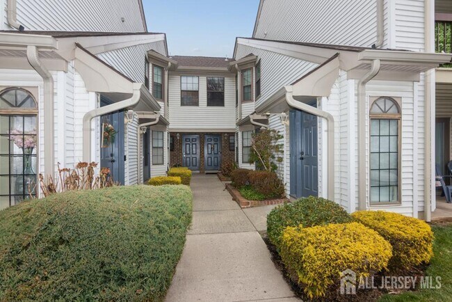 Building Photo - 208 Sunshine Ct