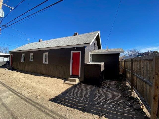 Exterior - 105 N Public Rd