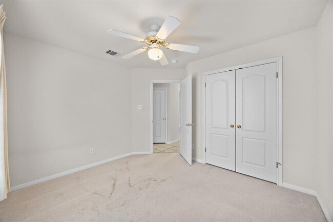 Building Photo - 10133 Cassandra Dr