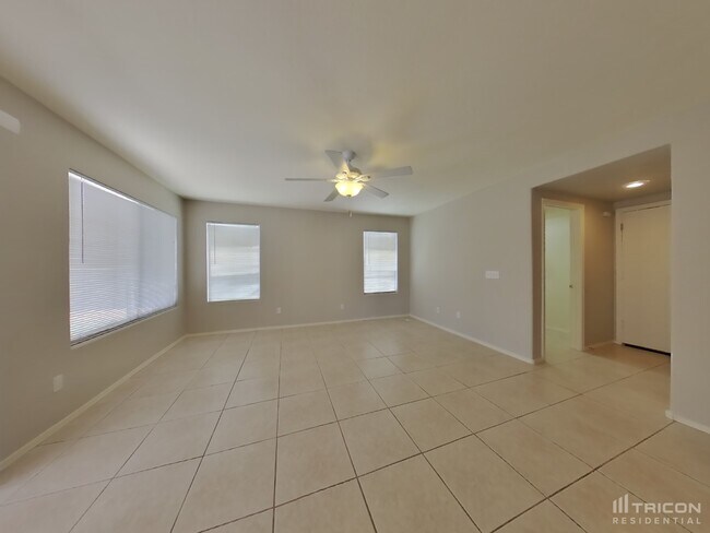 Building Photo - 4043 E Encinas Avenue Gilbert AZ