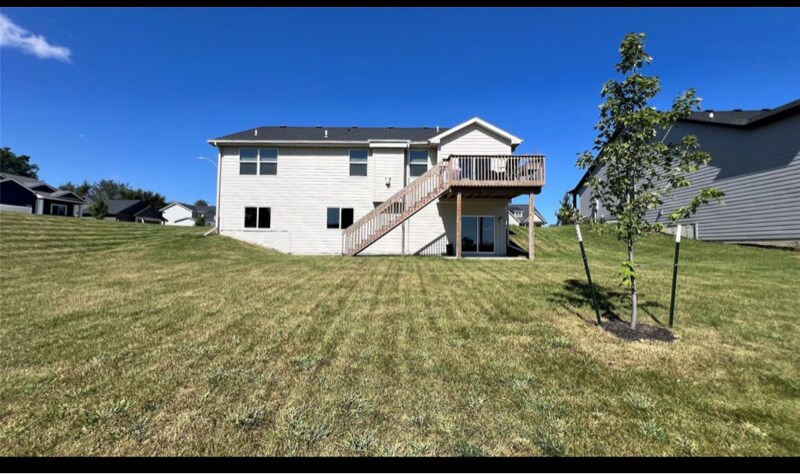 Building Photo - 3012 Crest View Cir