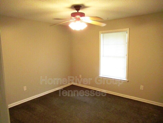 Building Photo - 3255 Covington Pike