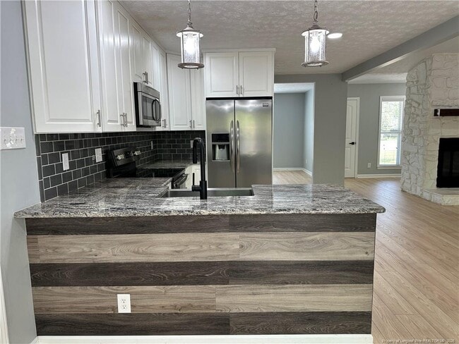 Building Photo - 6913 Timbercroft Ln