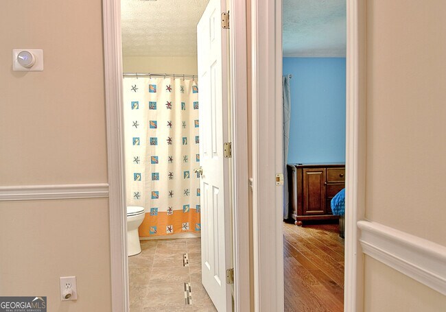 Building Photo - 304 Lamella Ln