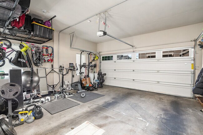 Building Photo - 4005 W Briarcliff Ln