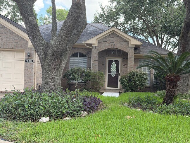 Building Photo - 15318 Inks Lake Dr