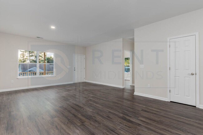 Building Photo - Newly built 3 bedroom, 2 bath Home