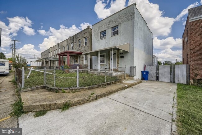 Building Photo - 4111 Sunnyside Ave
