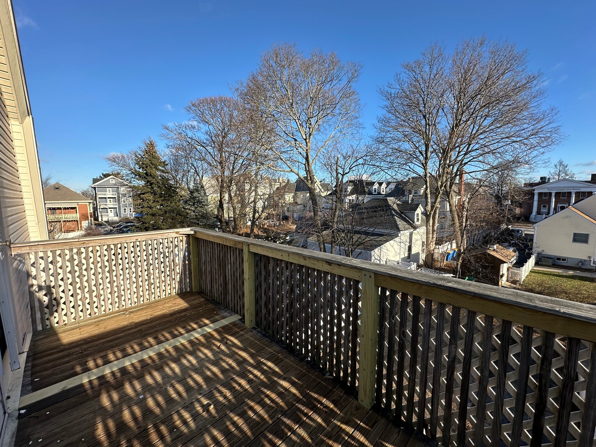 Building Photo - 76 Fremont St