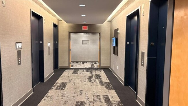 Building Photo - 400 W Peachtree St NW
