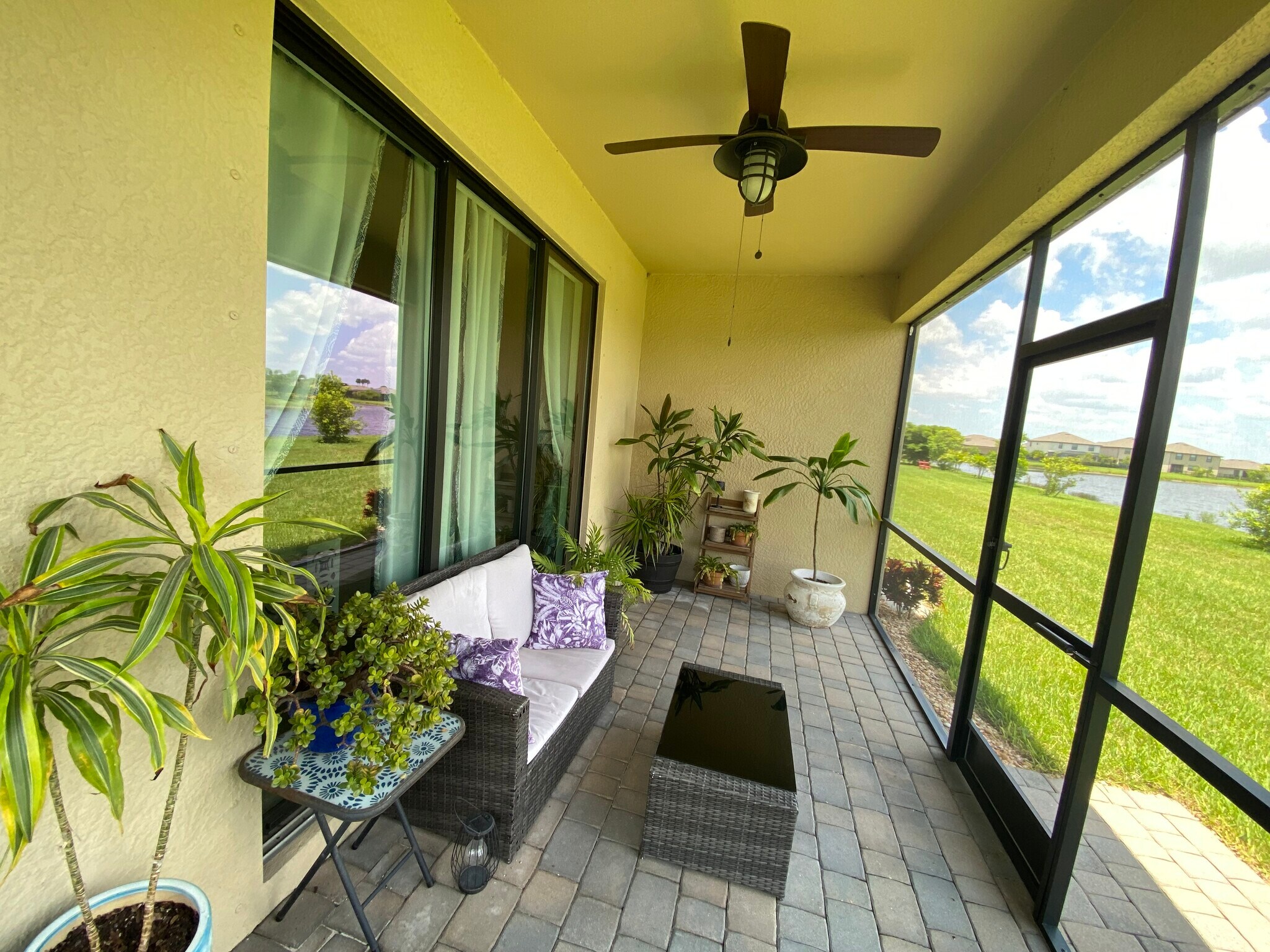 Building Photo - 14215 Vindel Cir