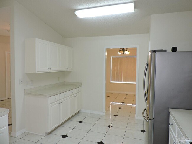 Building Photo - 1781 Silas Cir