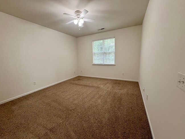 Building Photo - 16812 Kettlewell Ln
