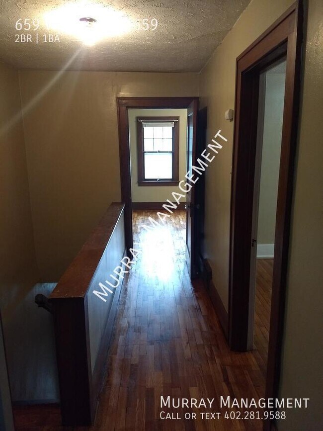 Building Photo - 659 W 16th St