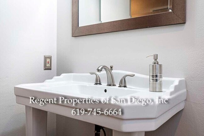 Building Photo - 274 Cheryl Pl