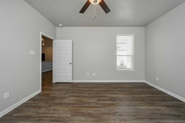 Building Photo - 1129 Trellis Pass