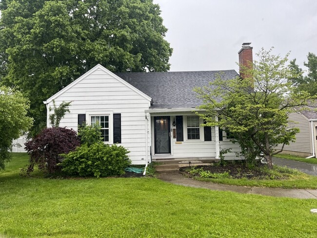 Primary Photo - 114 Kewbury Rd