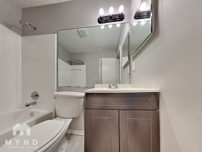 Building Photo - 6657 Witherington Ct NW