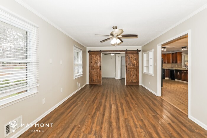 Building Photo - 7455 Page Ct