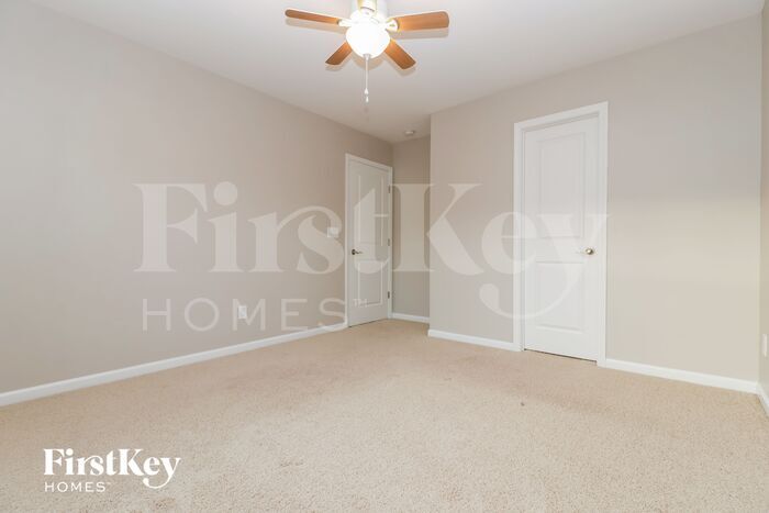 Building Photo - 9023 Hema Ln