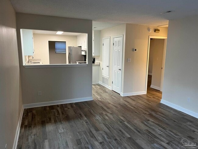 Building Photo - 7817 Deborah Dr