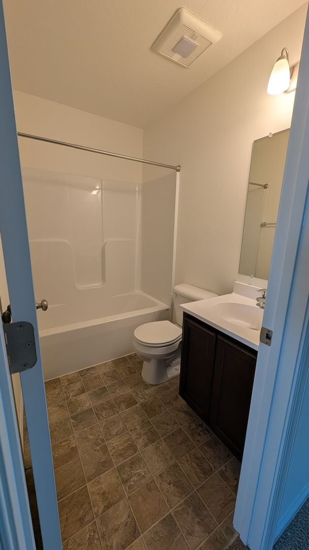 Building Photo - Nearly New 3-Bedroom Townhome in Hanover