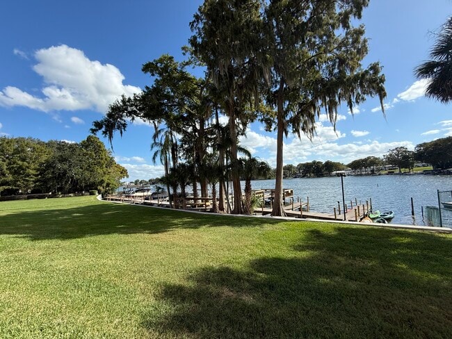 Building Photo - 206 Quayside Cir