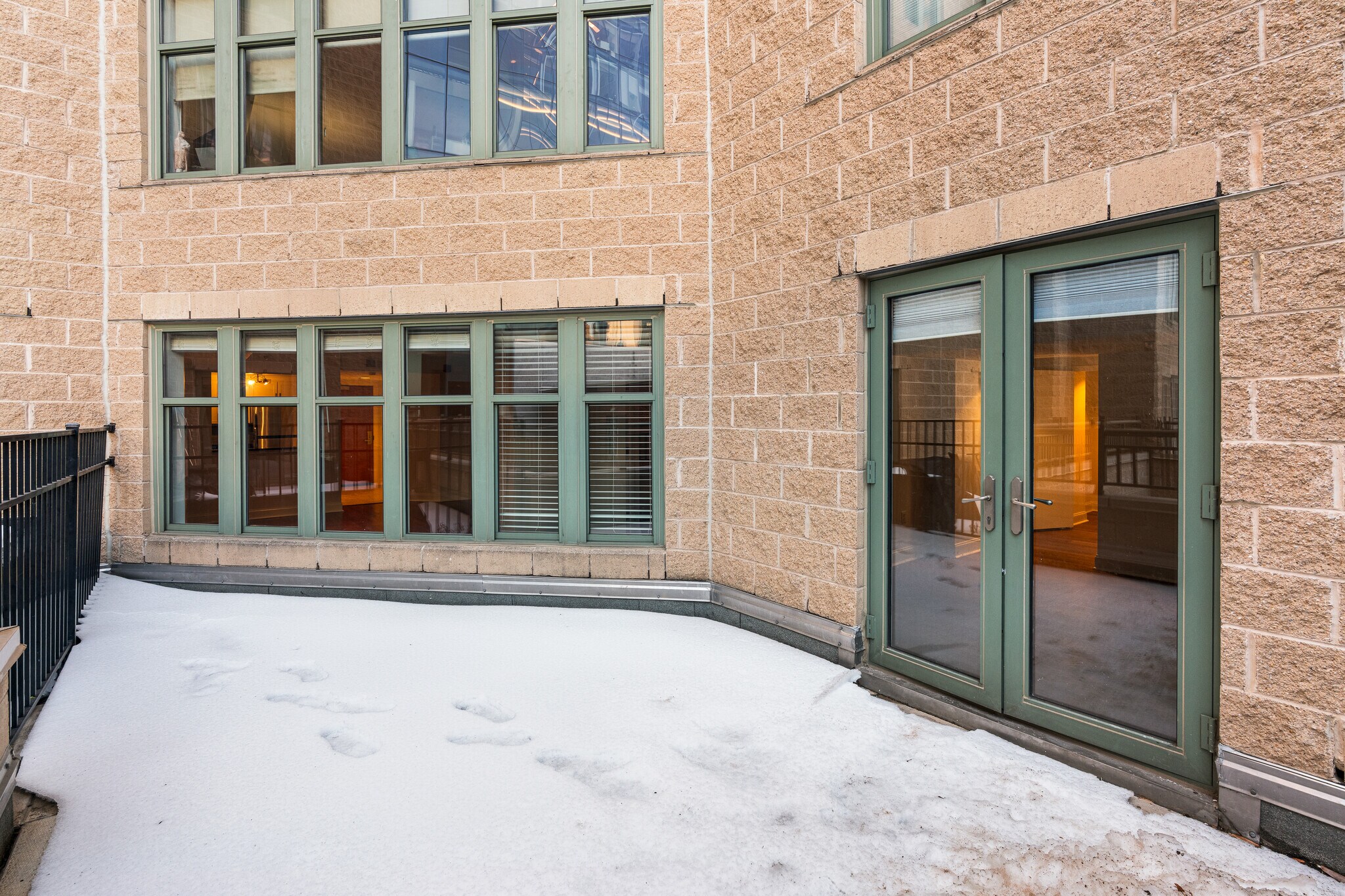Building Photo - 1150 K St NW