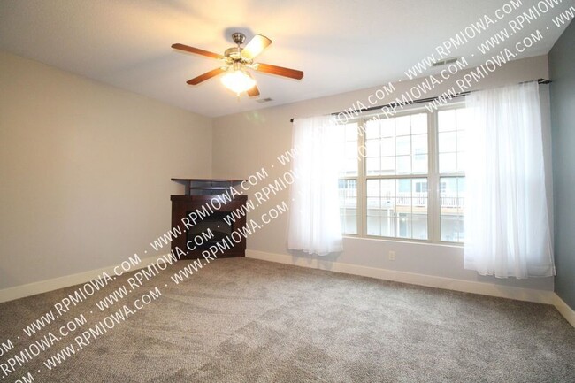 Building Photo - 2 MASTER SUITES!!! 2 Bedrooms, 2.5 Bath To...